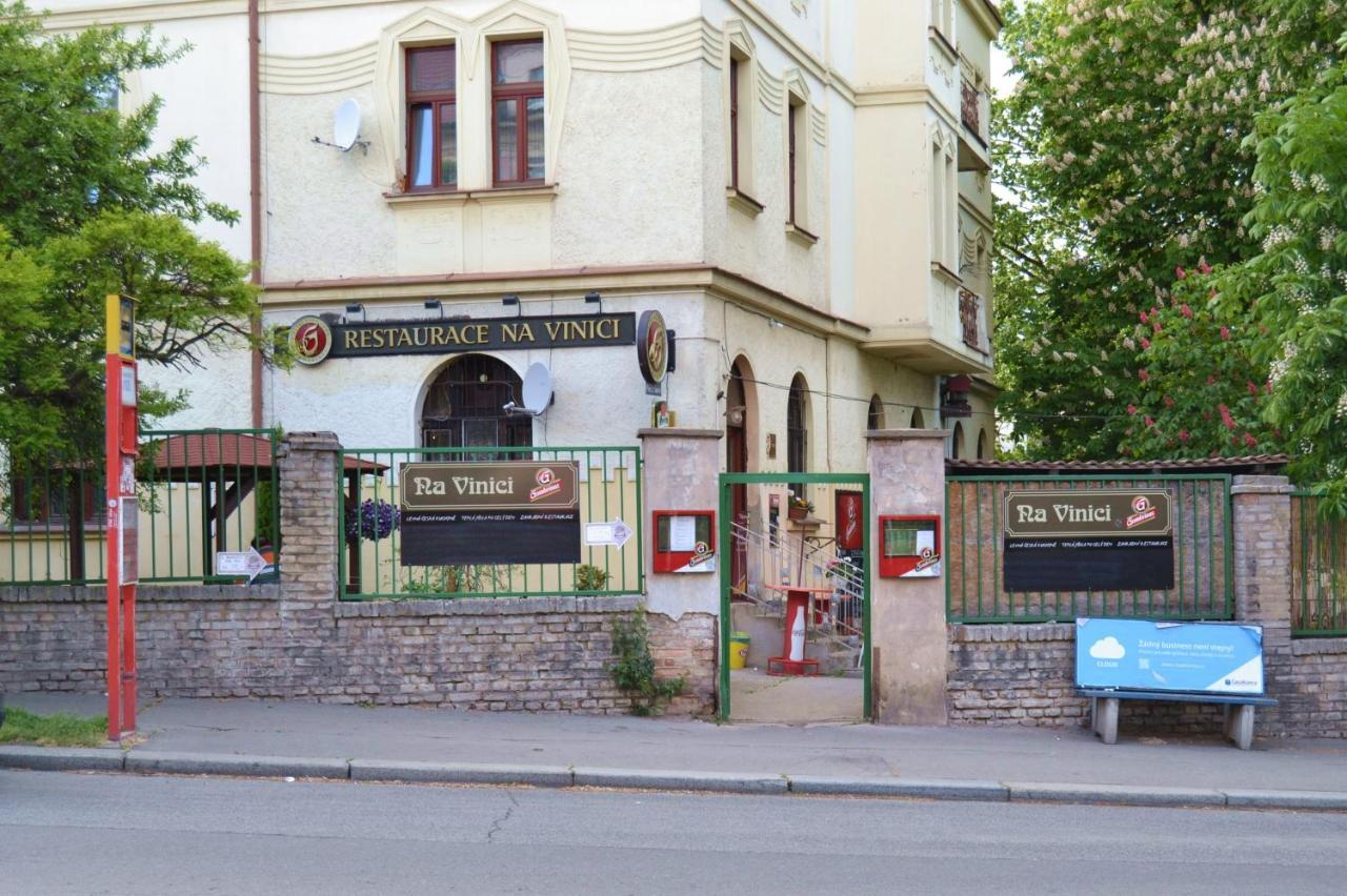 Pravouhla * Praha